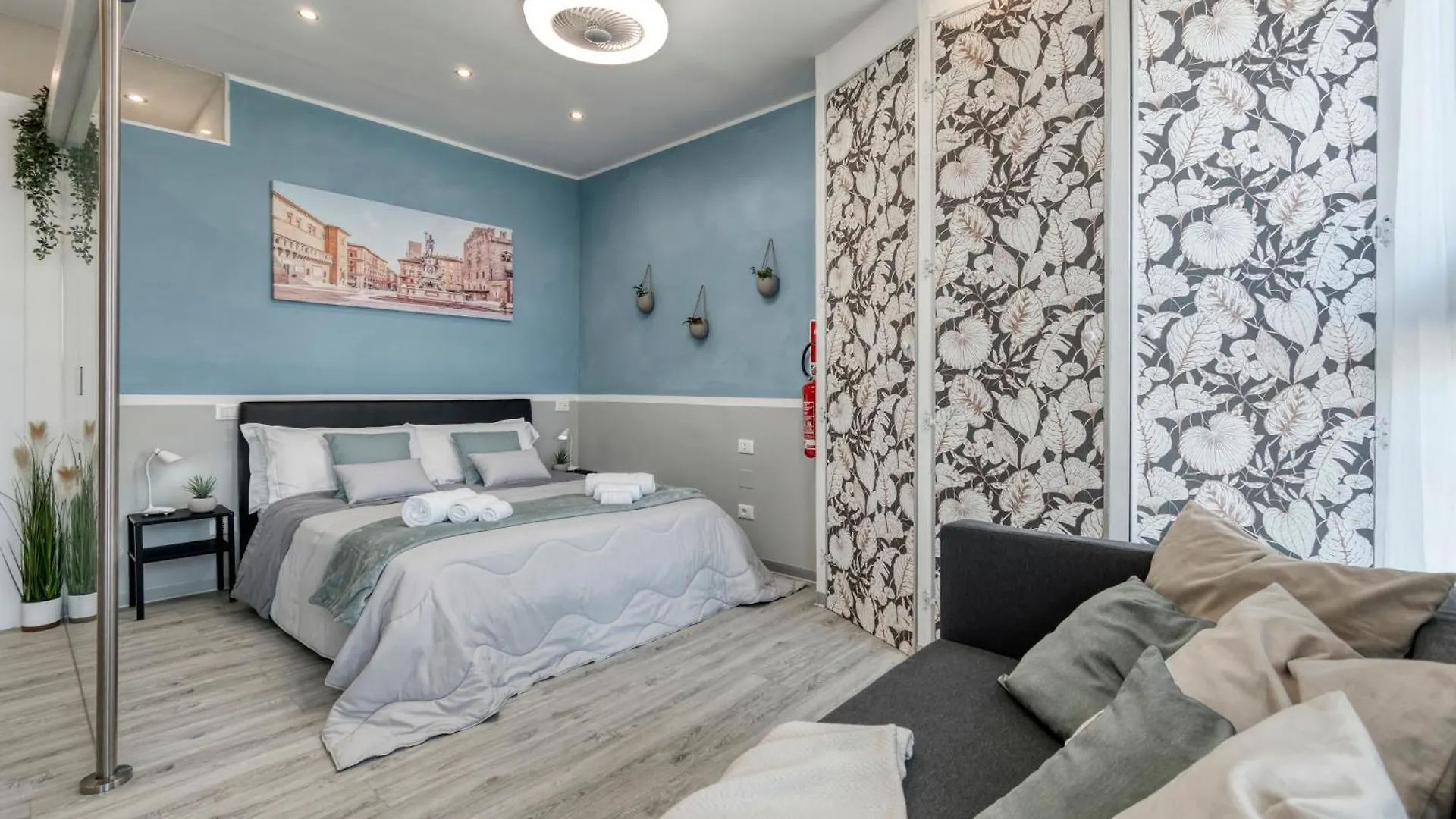 Front Station Apartment - Stazione Centrale Di Bologna