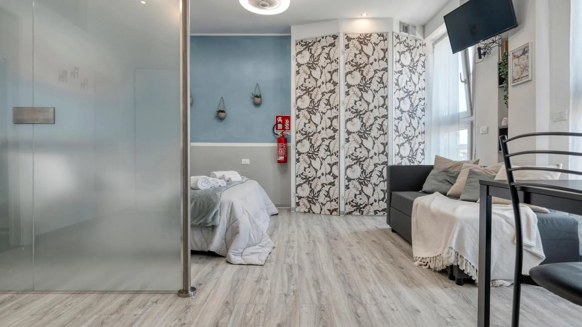 Front Station Apartment - Stazione Centrale Di Bologna
