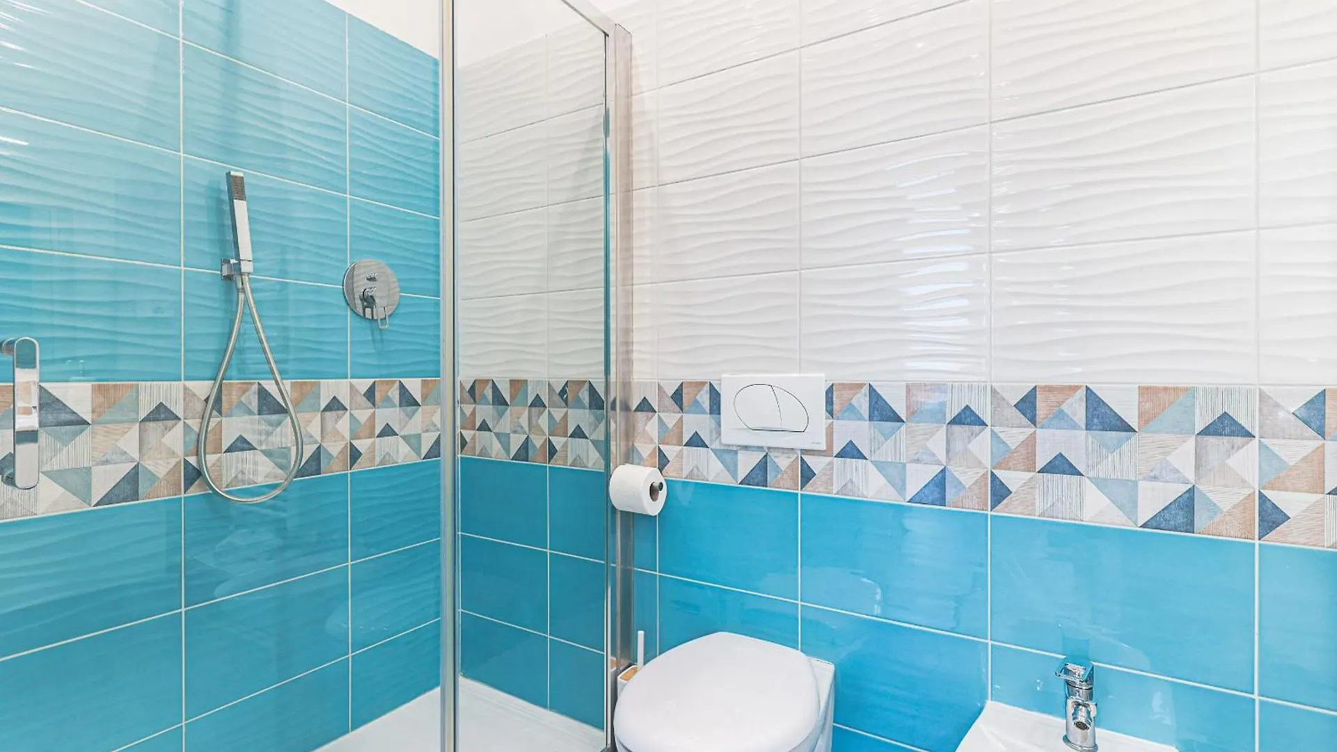 Front Station Apartment - Stazione Centrale Di Bolonia 0*,