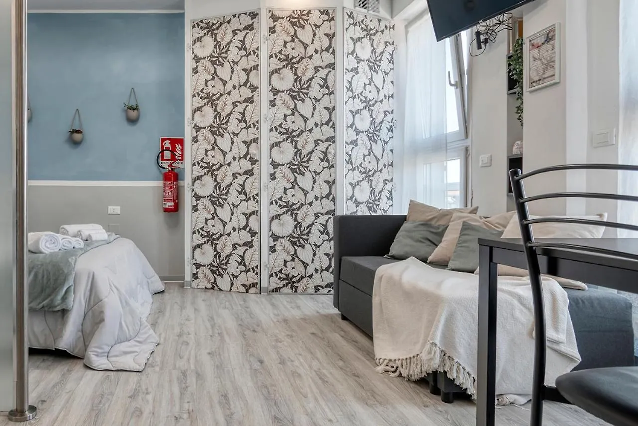 Front Station Apartment - Stazione Centrale Di Bolonia